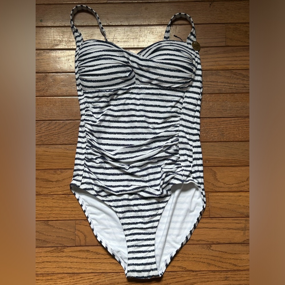 Niptuck Swim